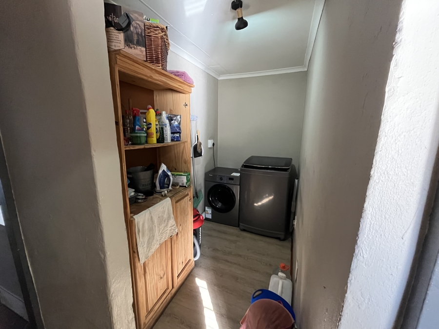 3 Bedroom Property for Sale in Safari Gardens North West